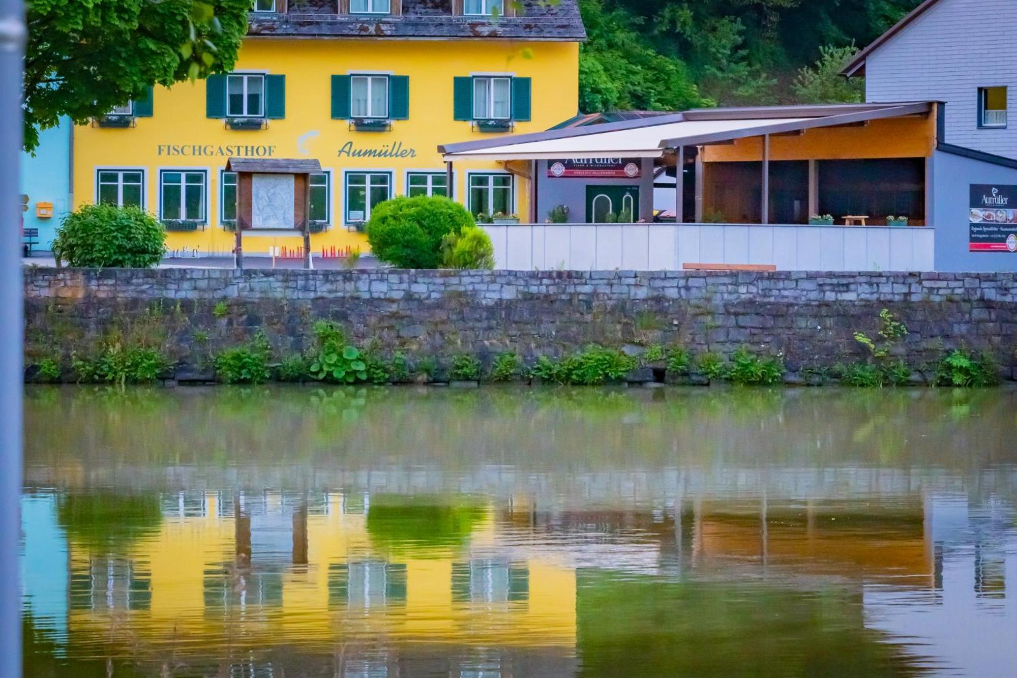 Fischgasthof Aumueller Obermuhl ภายนอก รูปภาพ